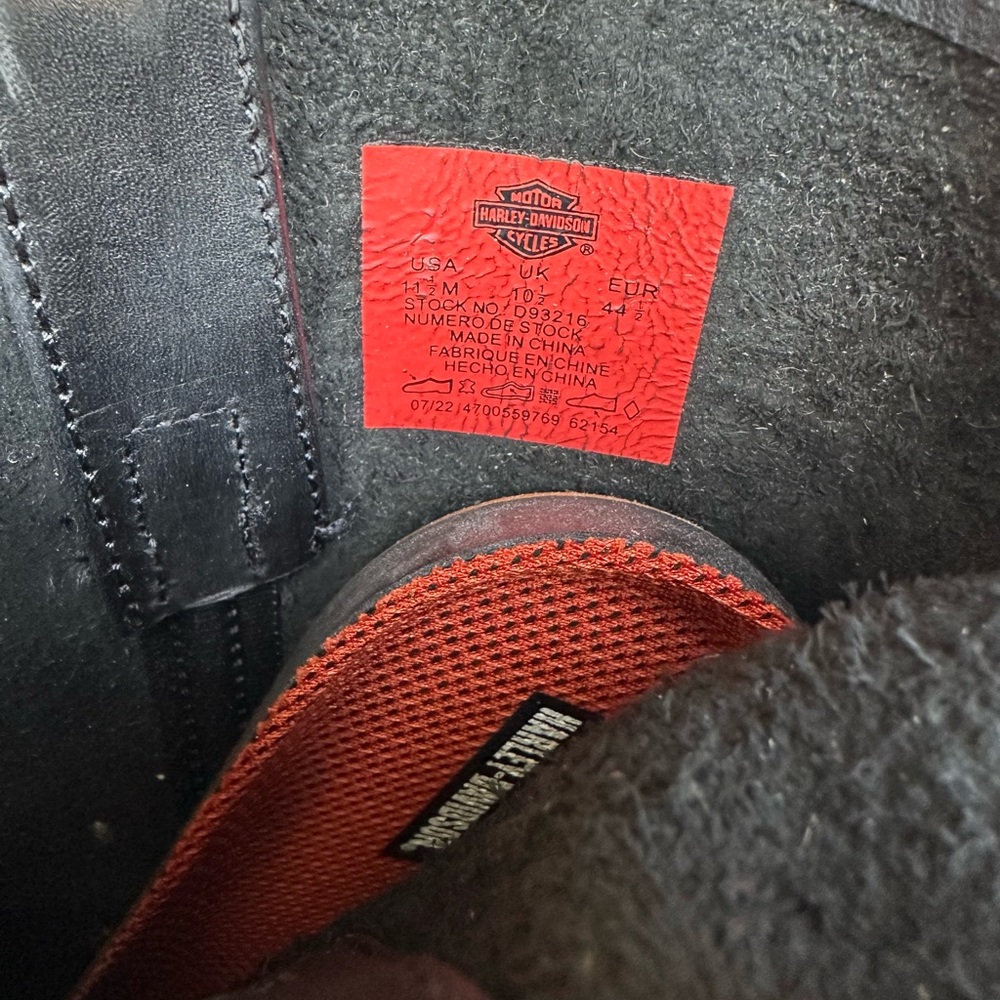 Harley-Davidson Darren eagle black boots damaged box perfect condition size 11.5 - Picture 3 of 7